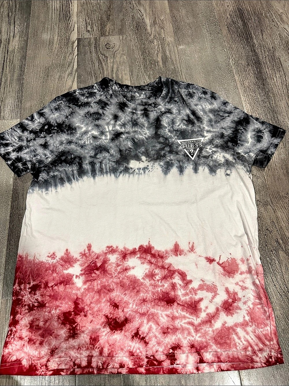 GUESS Men's Tie-Dye Short Sleeve Tee